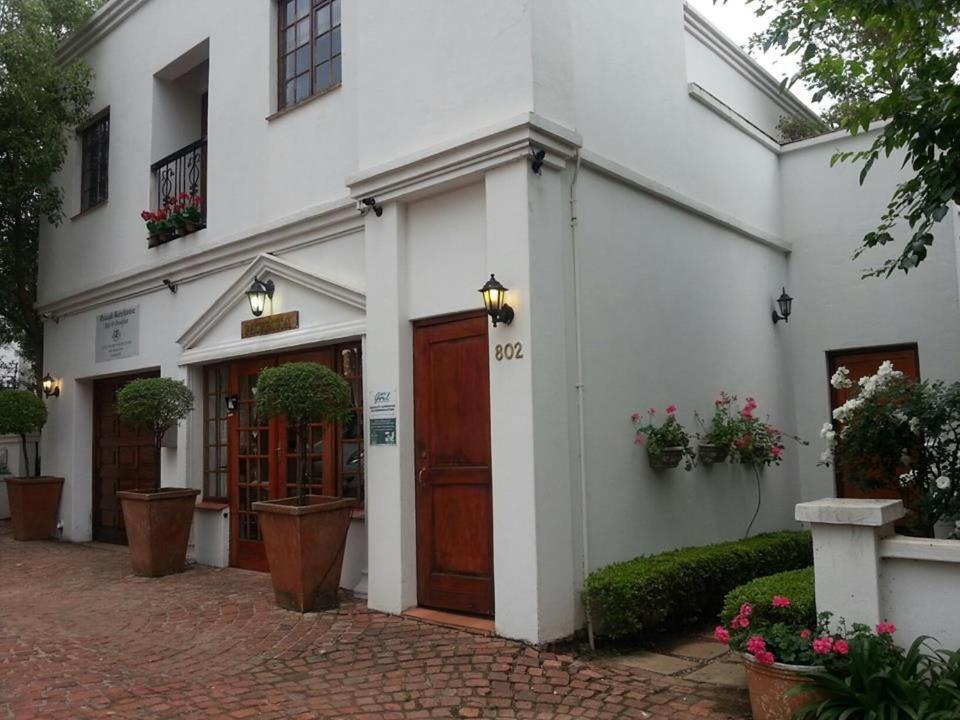 Oxnead Guesthouse Pretoria Exterior photo